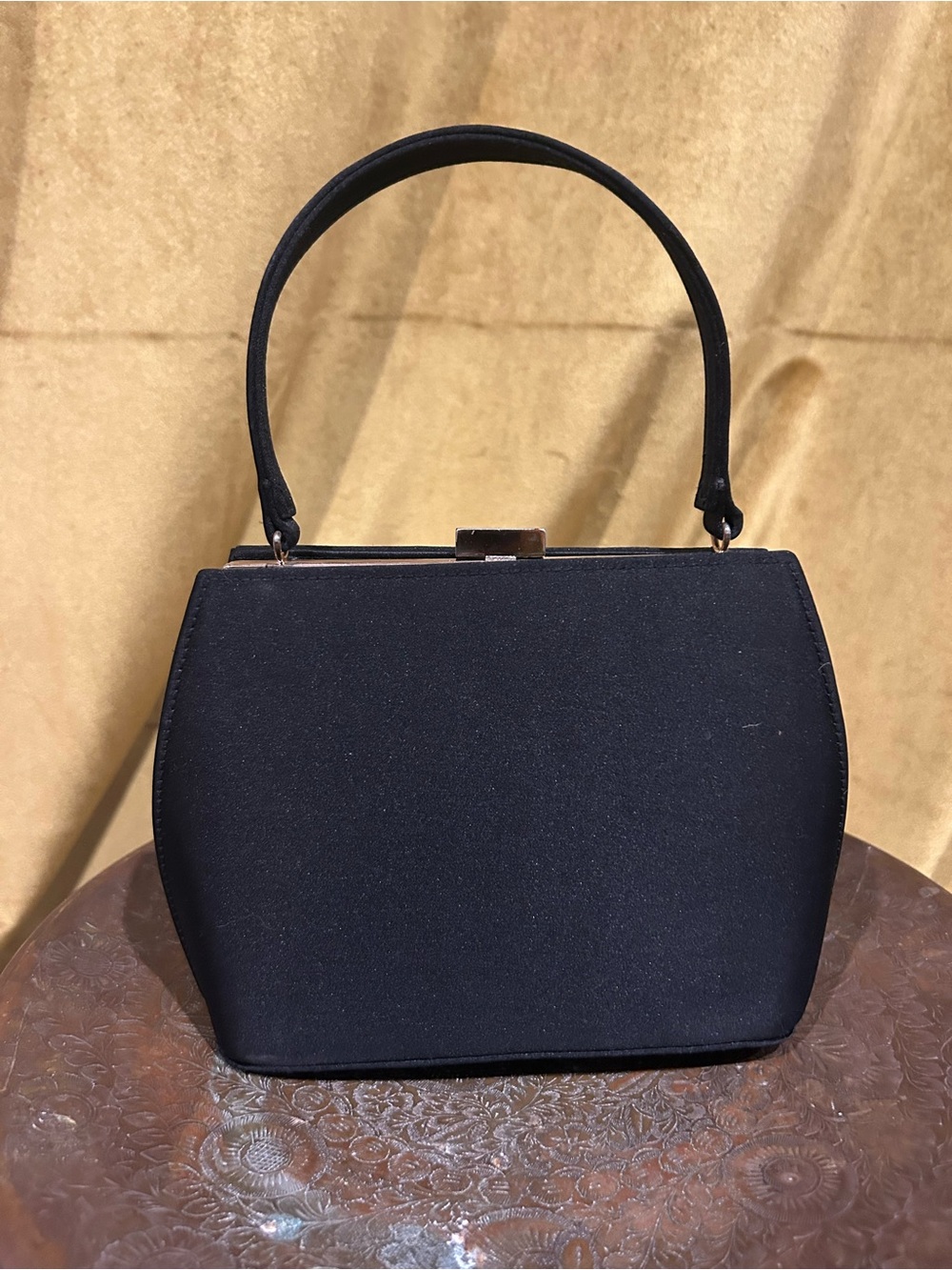 La Regale Black Structured Top-Handle Evening Clutch